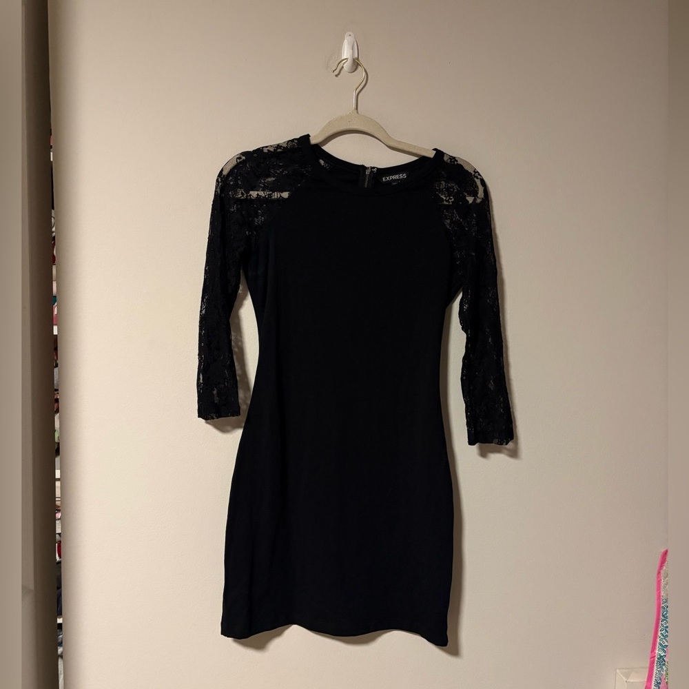 Express LBD w/ Long Sleeve Lace Sleeves Small